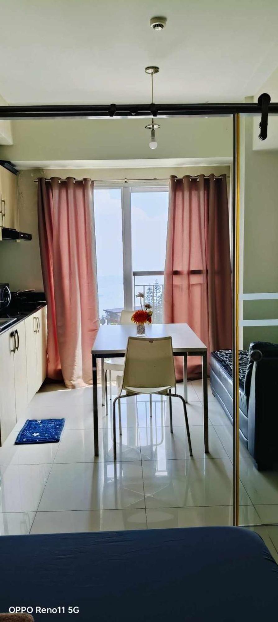 Smdc Tagaytay Taal Lake Condo Cook Netflix No Balcony No Free Parking Tagaytay City Exterior foto